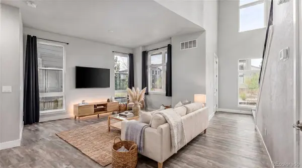6034 N Nepal ST, Aurora, CO 80019