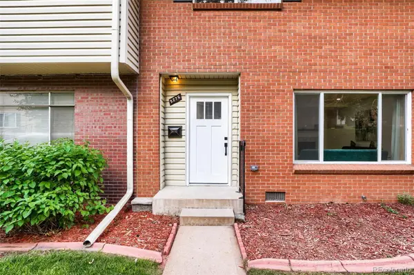 9276 E Mansfield AVE, Denver, CO 80237