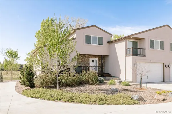 8652 W 49th PL, Arvada, CO 80002