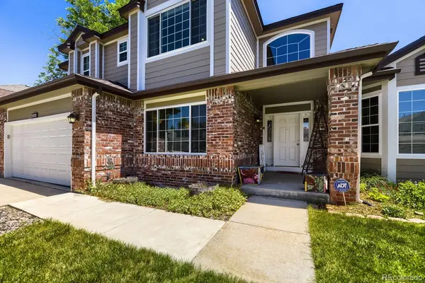 5860 S Espana ST, Aurora, CO 80015