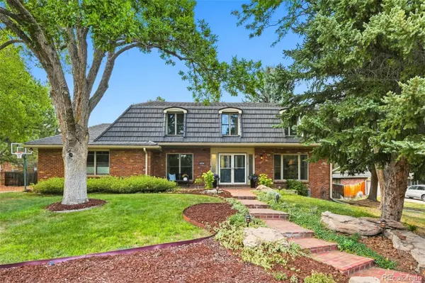 7291 W Morraine DR, Littleton, CO 80128