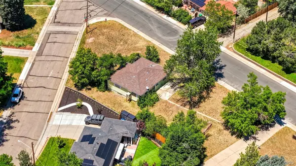 4900 S Kalamath DR, Englewood, CO 80110