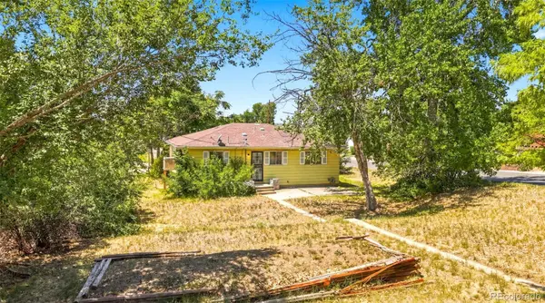 4900 S Kalamath DR, Englewood, CO 80110