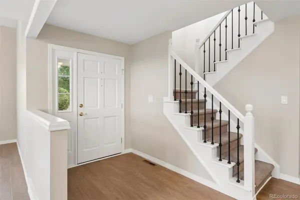 6043 E Briarwood DR, Englewood, CO 80112