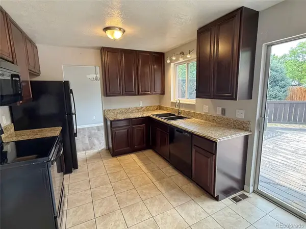 8579 W Fair AVE, Littleton, CO 80123