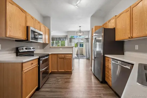9213 W Coco PL, Littleton, CO 80128