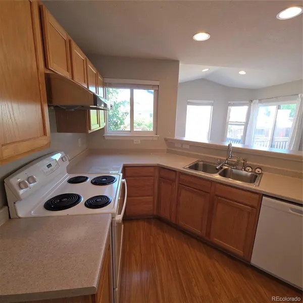 2866 S Tower WAY, Aurora, CO 80013