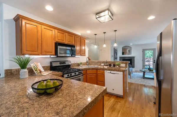 5667 W Green Meadows PL, Denver, CO 80227