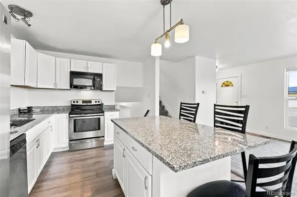 4991 Upton CT, Denver, CO 80239