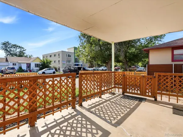 1685 Clinton ST, Aurora, CO 80010