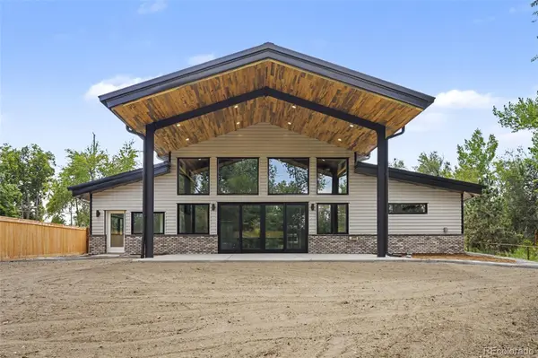 1131 Urban ST, Lakewood, CO 80401