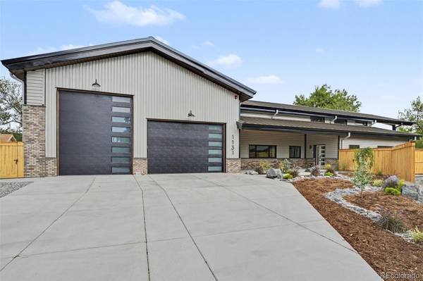 1131 Urban ST, Lakewood, CO 80401