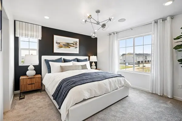 6860 Parterre Pkwy #1, Thornton, CO 80602