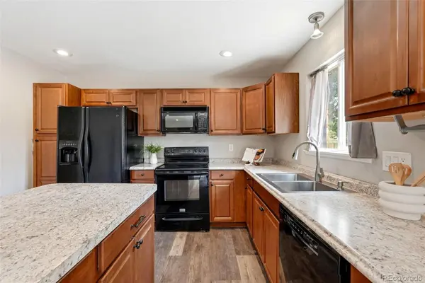 2725 Flintridge DR, Colorado Springs, CO 80918
