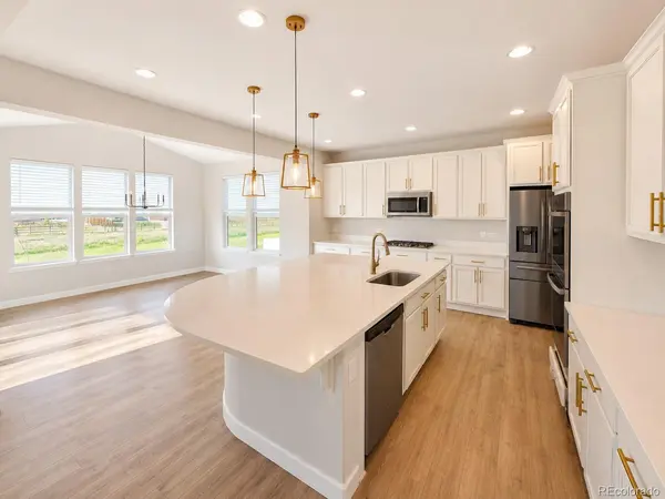 27811 E 9th DR, Aurora, CO 80018