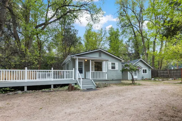 1527 W Cheyenne RD, Colorado Springs, CO 80906
