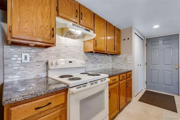 9690 Brentwood WAY #303, Broomfield, CO 80021