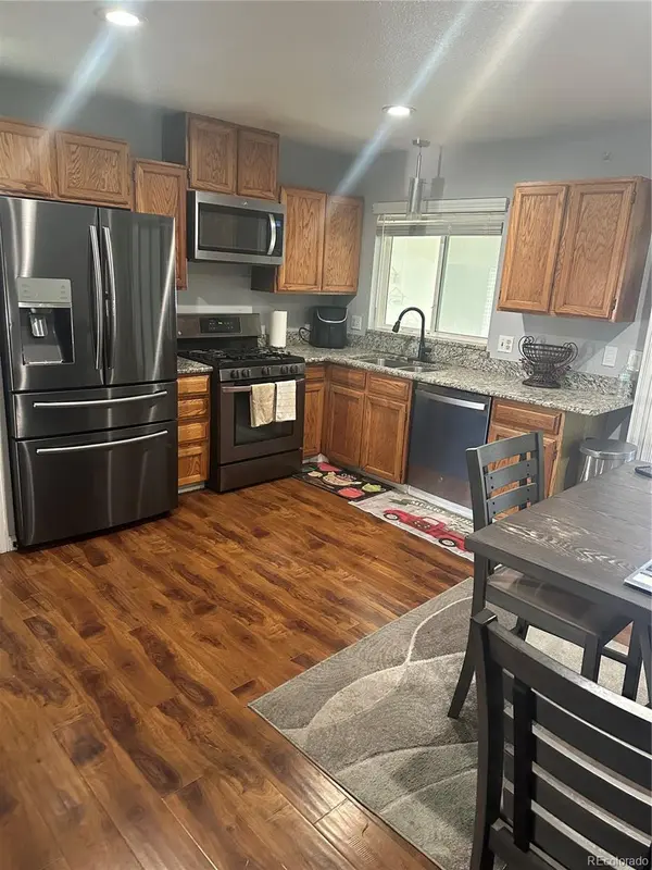 1420 S Lewiston ST, Aurora, CO 80017