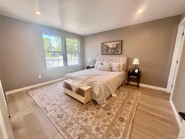 9633 W Elmhurst PL, Littleton, CO 80128