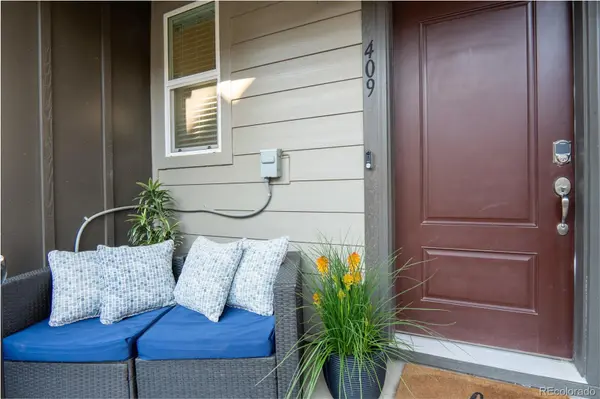 409 Millwall CIR, Castle Rock, CO 80108