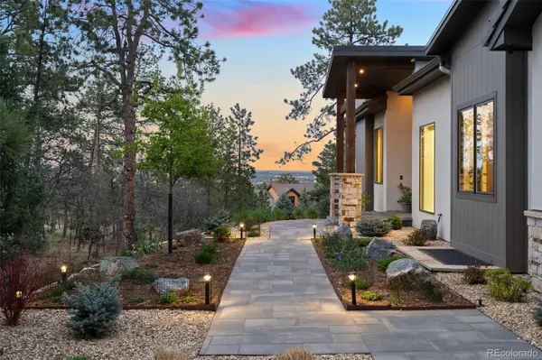 1685 Oakmoor HTS, Colorado Springs, CO 80906