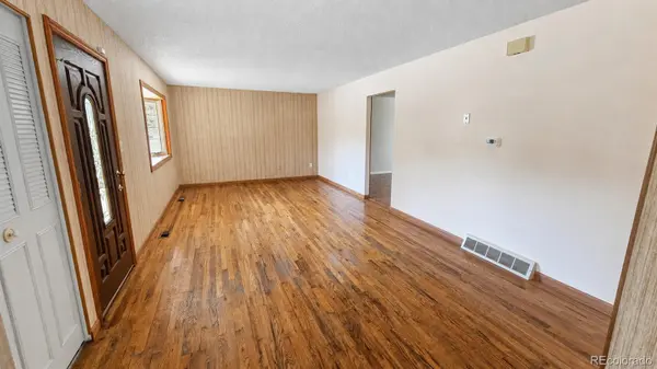 818 Cardinal ST, Colorado Springs, CO 80911