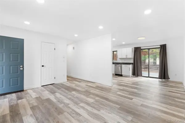 3864 S Nucla ST, Aurora, CO 80013