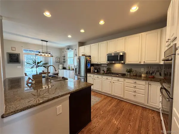 6934 S Fultondale CIR, Aurora, CO 80016