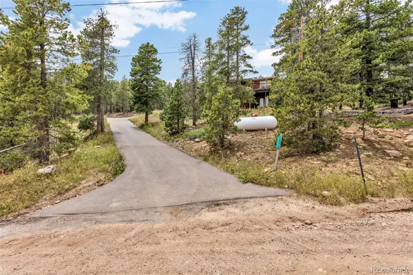 255 Divide View DR, Golden, CO 80403