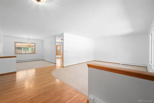 7296 S Chase CT, Littleton, CO 80128