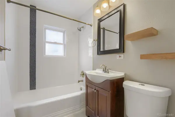 1704 W Crestline AVE, Littleton, CO 80120