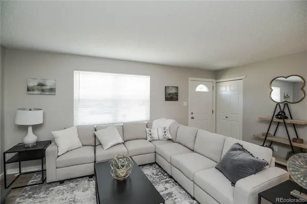 5553 Yost CT, Denver, CO 80239