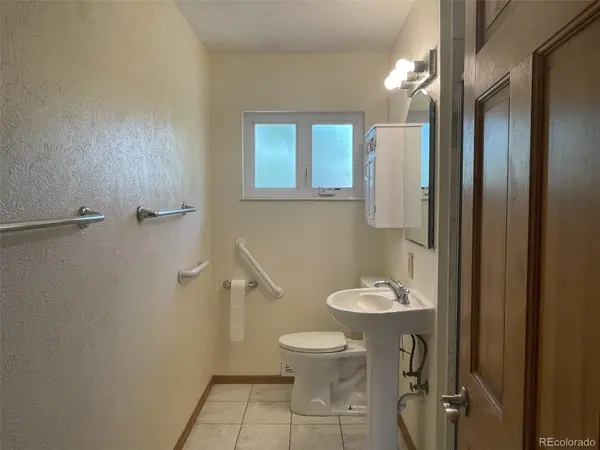 3100 S Mabry WAY, Denver, CO 80236