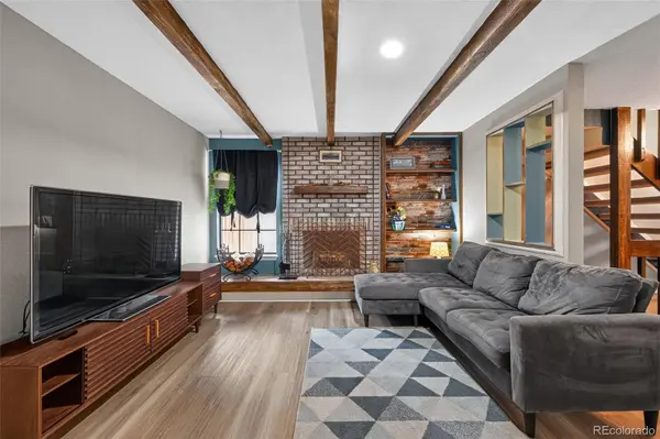 1341 Dogwood LN, Longmont, CO 80501