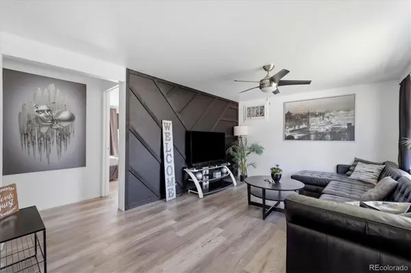 3113 W Jefferson AVE, Englewood, CO 80110