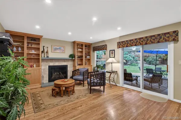5927 E Jamison LN, Centennial, CO 80112