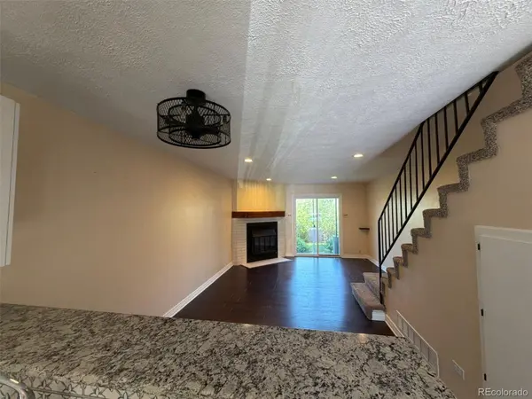 1663 S Blackhawk WAY #A, Aurora, CO 80012