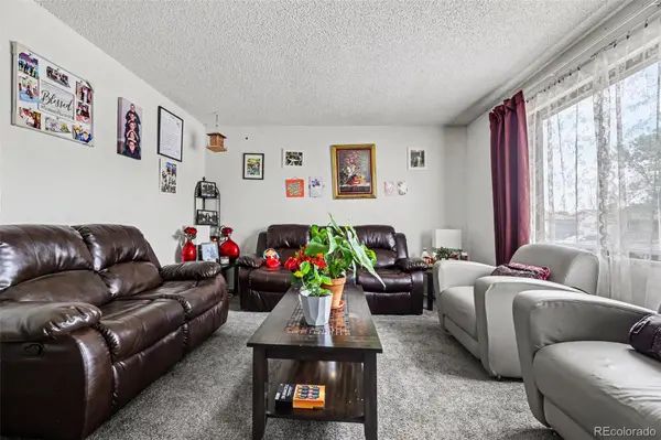 5534 Xanadu ST, Denver, CO 80239