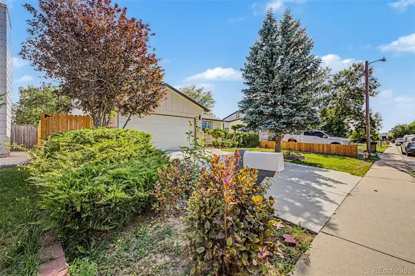 884 Madison WAY, Bennett, CO 80102
