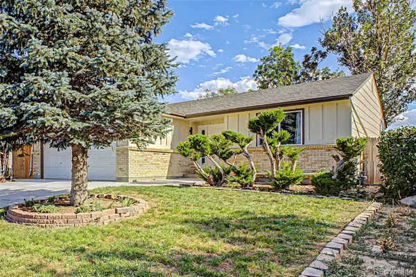 884 Madison WAY, Bennett, CO 80102