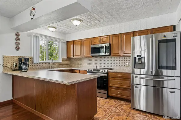 1024 S Alkire ST, Lakewood, CO 80228