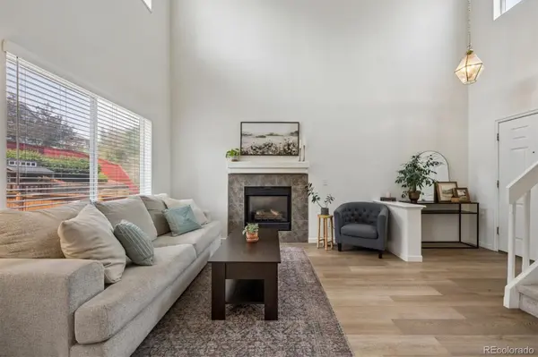 9659 Queenscliffe DR, Highlands Ranch, CO 80130