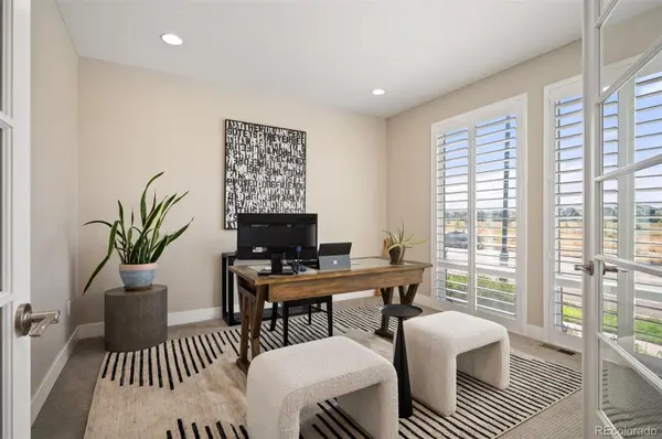 7945 E Prairie Meadow DR, Denver, CO 80238