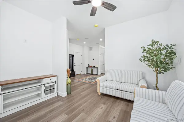 360 W Stanford AVE, Englewood, CO 80110