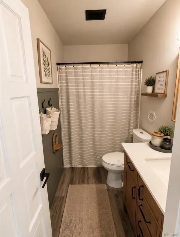 9607 E Chenango AVE, Englewood, CO 80111