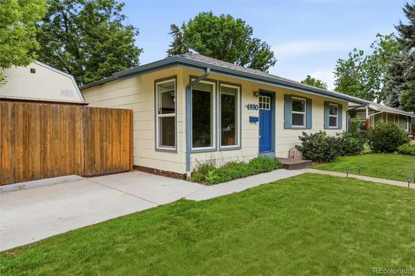 4890 E Arizona AVE, Denver, CO 80246
