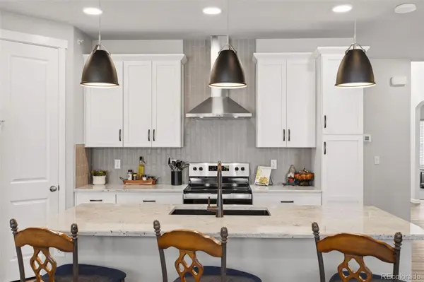 8273 S Queen ST, Littleton, CO 80127