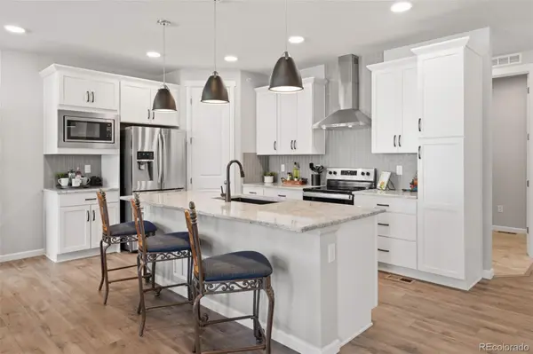 8273 S Queen ST, Littleton, CO 80127