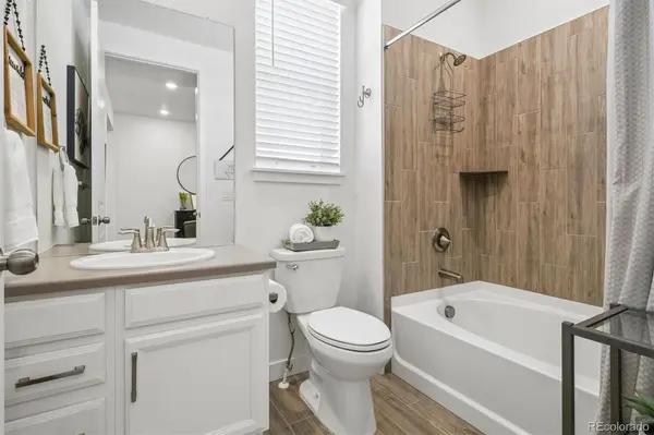 8681 S Riviera CT, Aurora, CO 80016