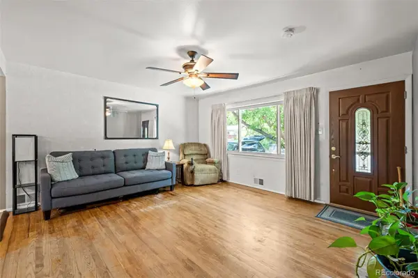 6421 Iris CT, Arvada, CO 80004